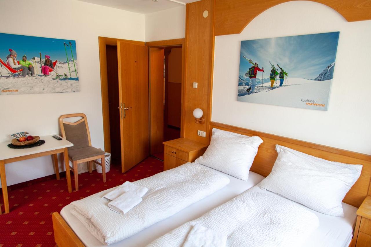 Sportpension Soelden Solden Exterior photo