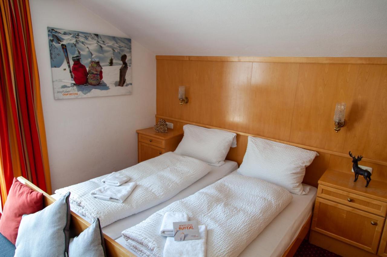 Sportpension Soelden Solden Exterior photo